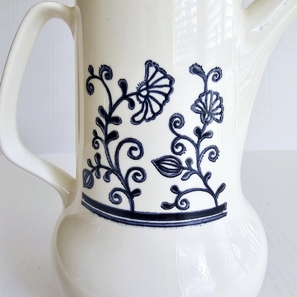 Vintage Homer Laughlin ironstone coffee pot Sheffield provincial blue off white - Picture 5 of 13